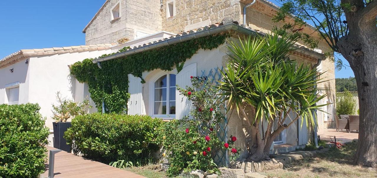 Bed and Breakfast Les Bonbonnettes Le Cailar Екстер'єр фото
